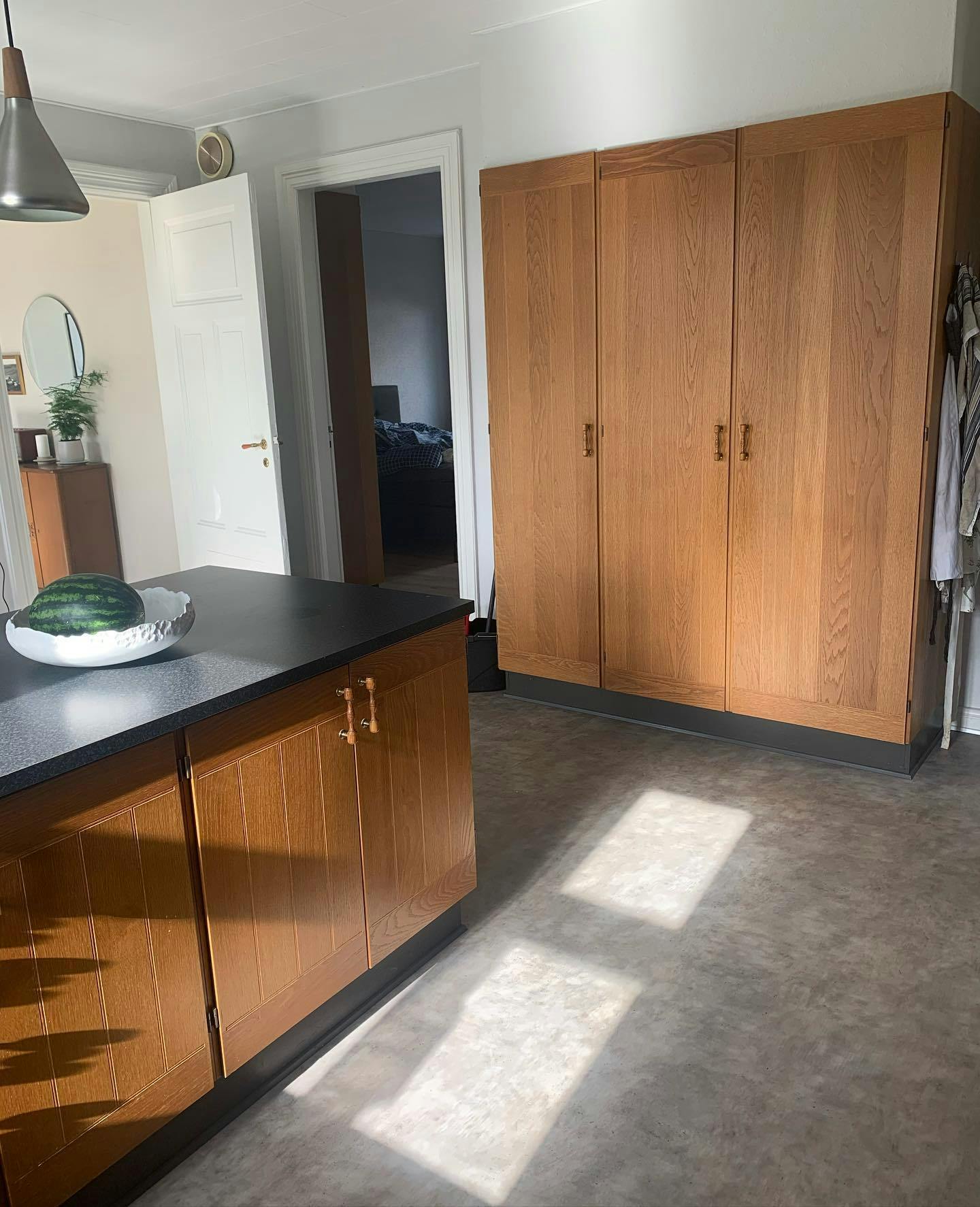 270193678 275905887854974 6964732972181422209 n oP 0jQm Male gammelt kjøkken